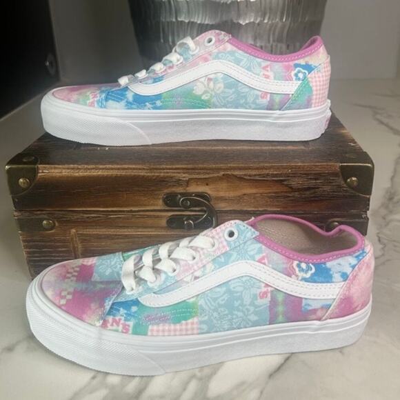 Vans Old Skool Tapered VR3 Sneakers in Light Pink - Picture 7 of 9